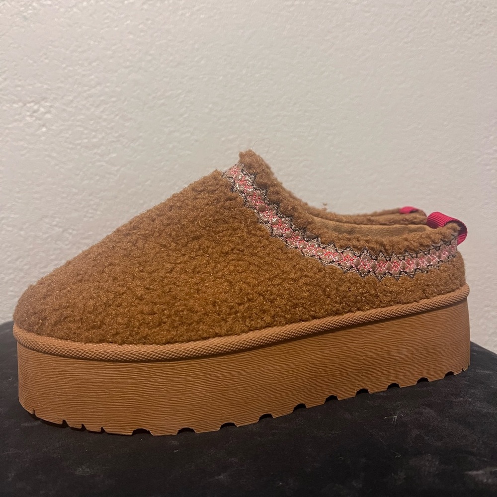 Cozy Women's Brown Sherpa Platform Slip-On